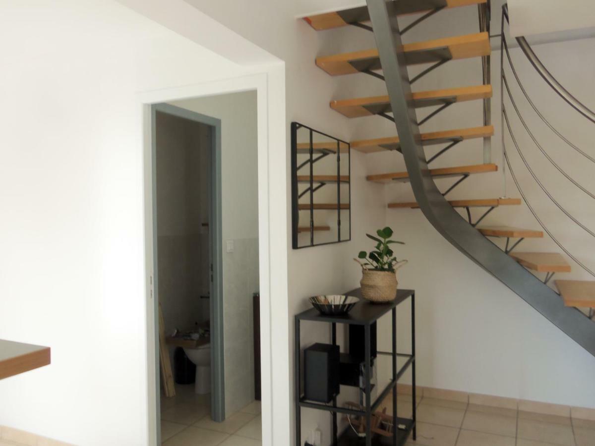 Holiday home Longere De Kerveguen Argoat Leuhan