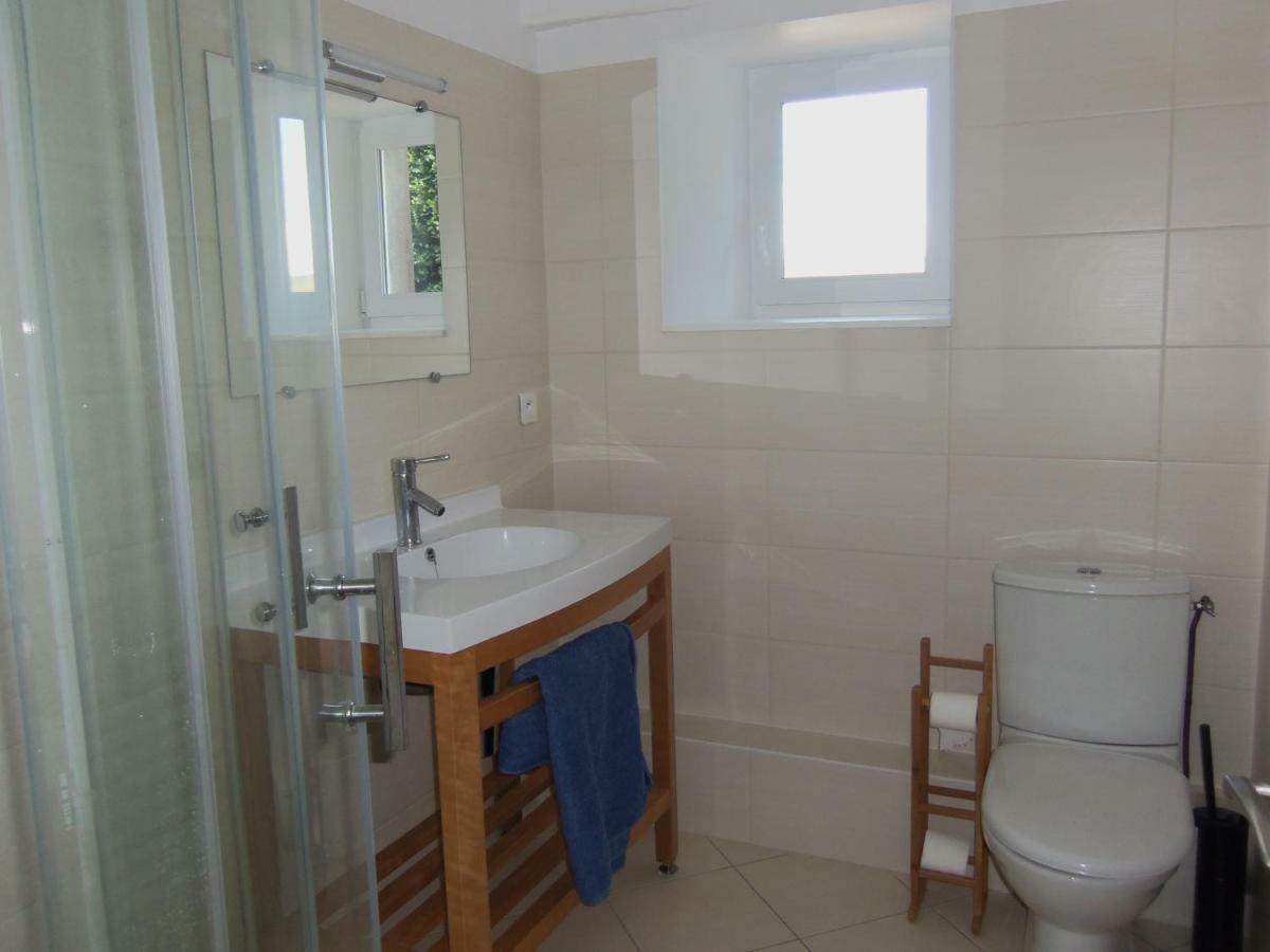 Longere De Kerveguen Argoat Holiday home *