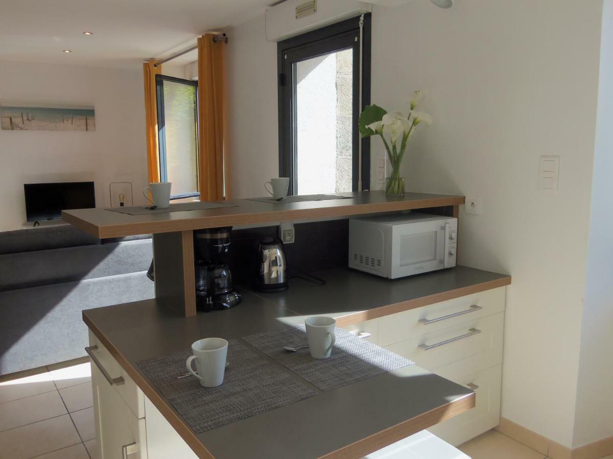 Holiday home Longere De Kerveguen Argoat *