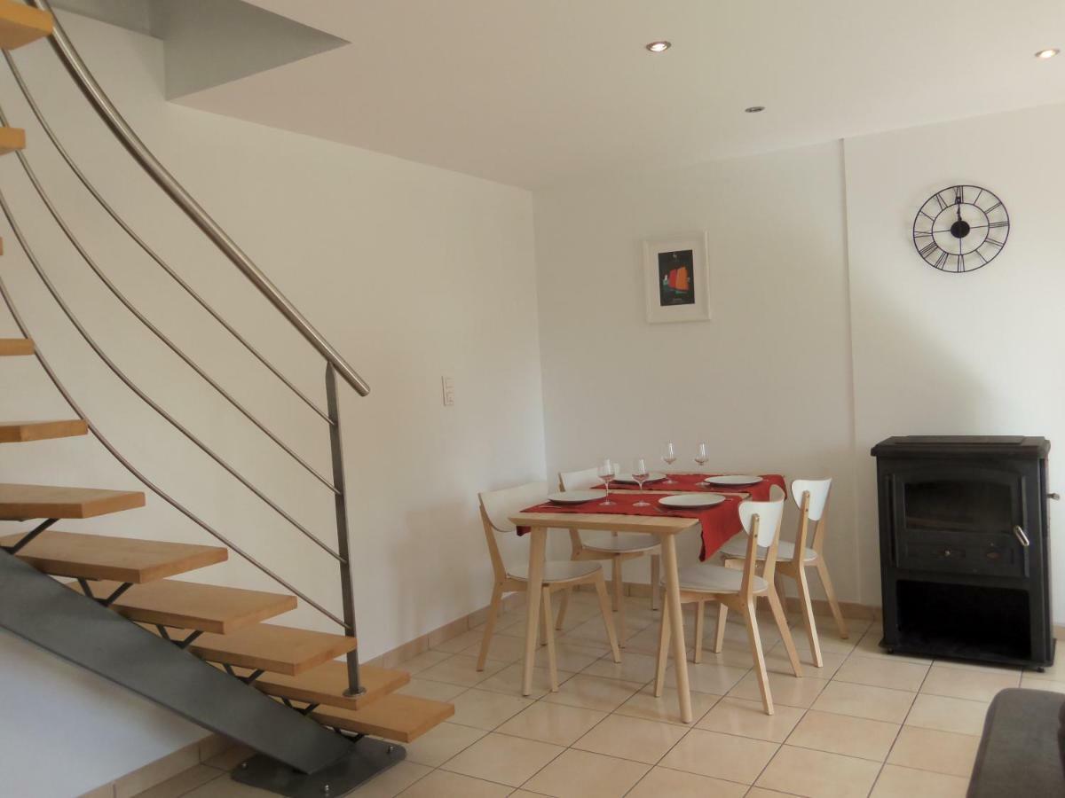 Longere De Kerveguen Argoat Holiday home Leuhan